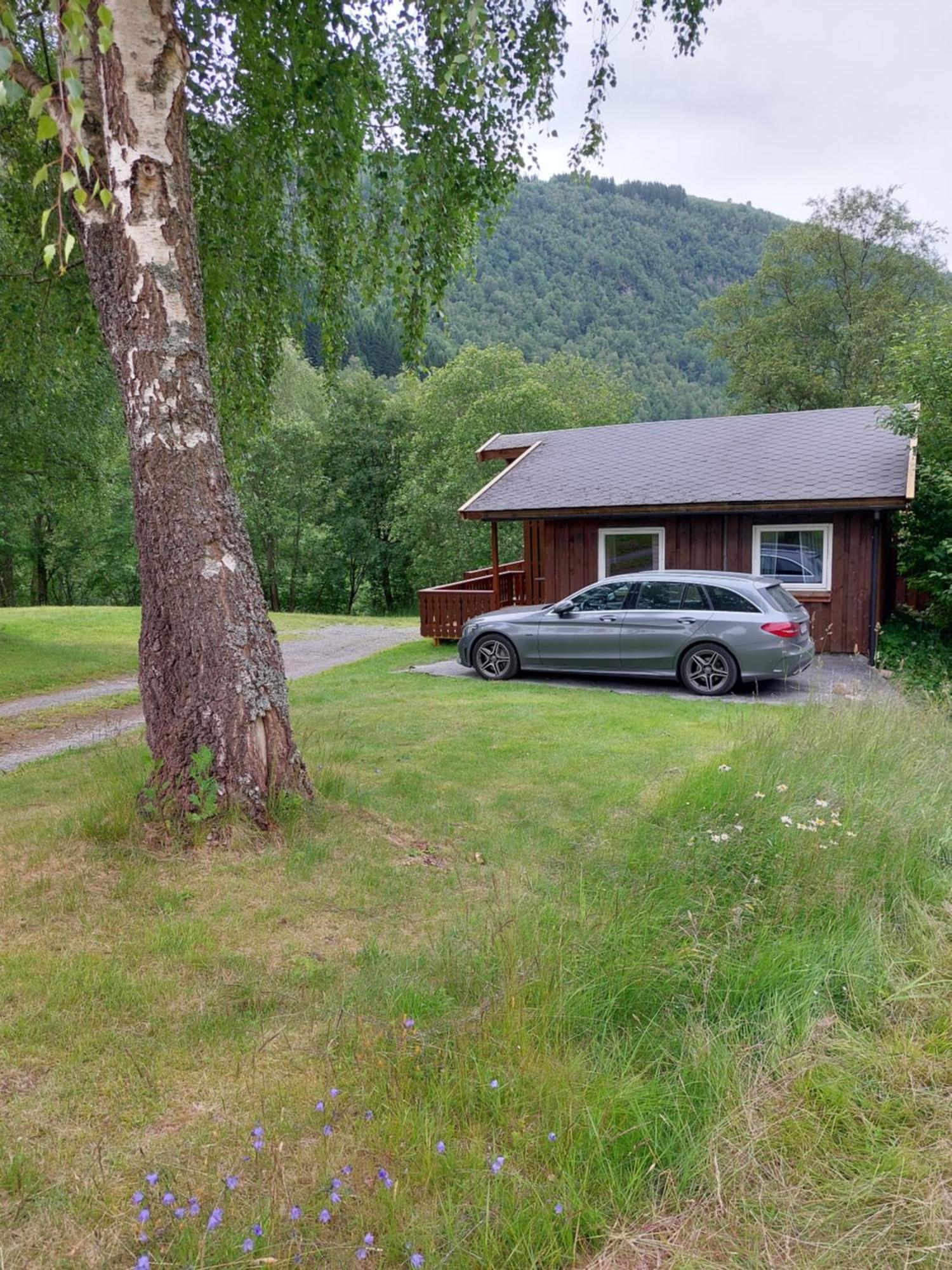 Eidsdal Camping Og Feriehus Екстер'єр фото