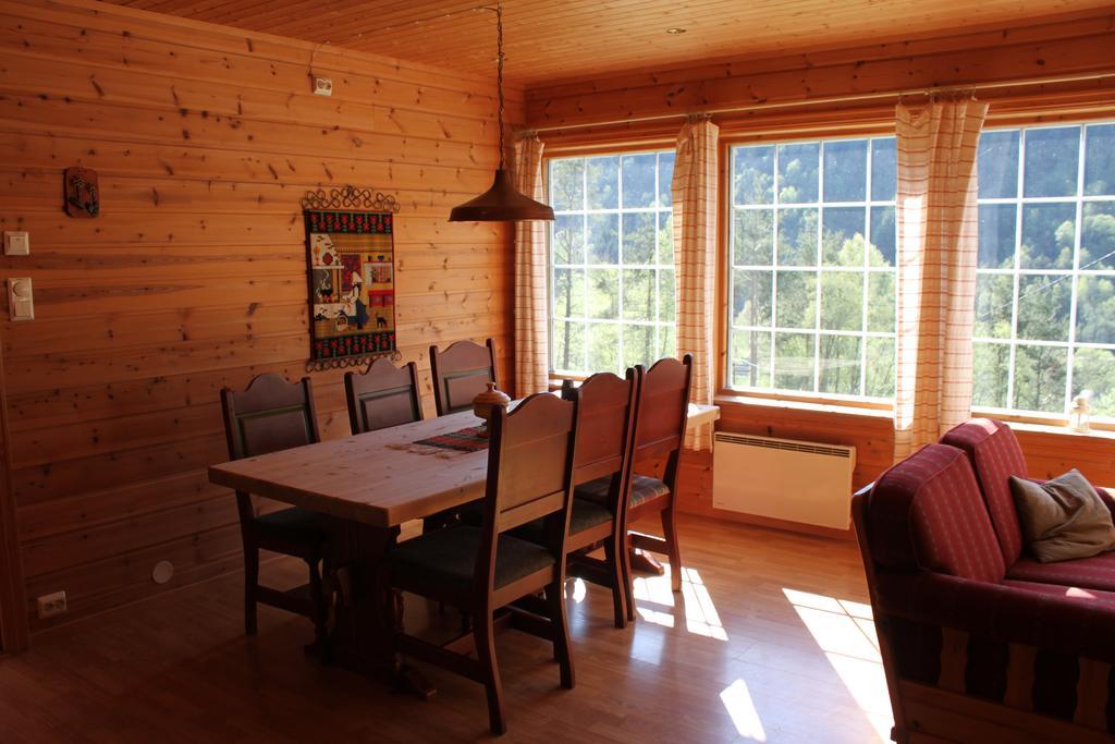 Eidsdal Camping Og Feriehus Екстер'єр фото