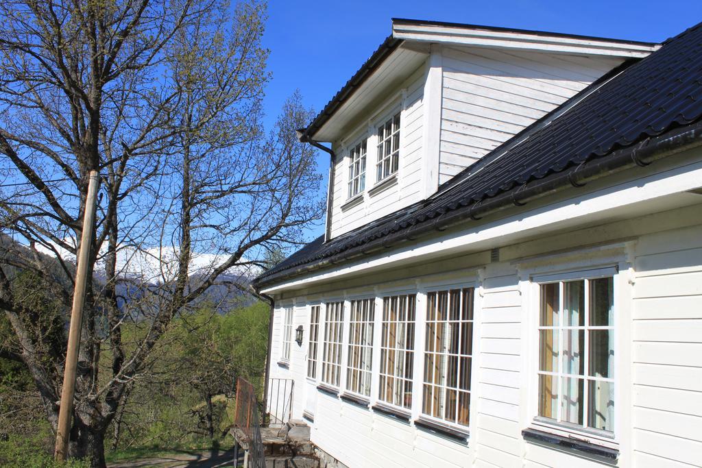 Eidsdal Camping Og Feriehus Екстер'єр фото