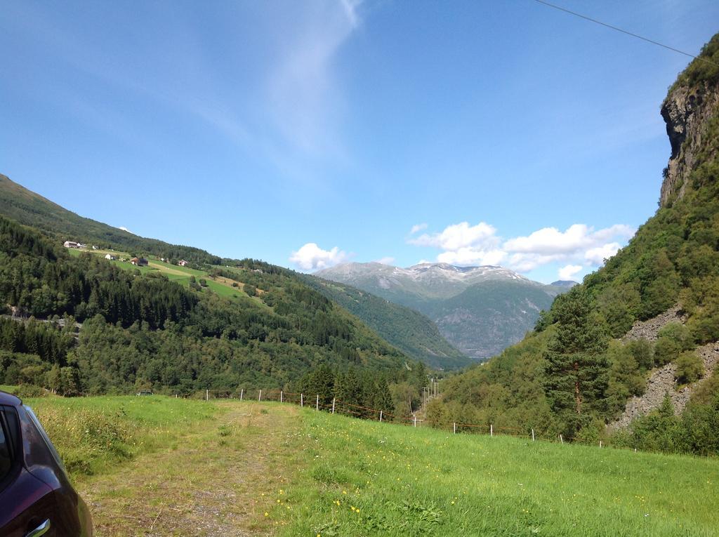 Eidsdal Camping Og Feriehus Екстер'єр фото