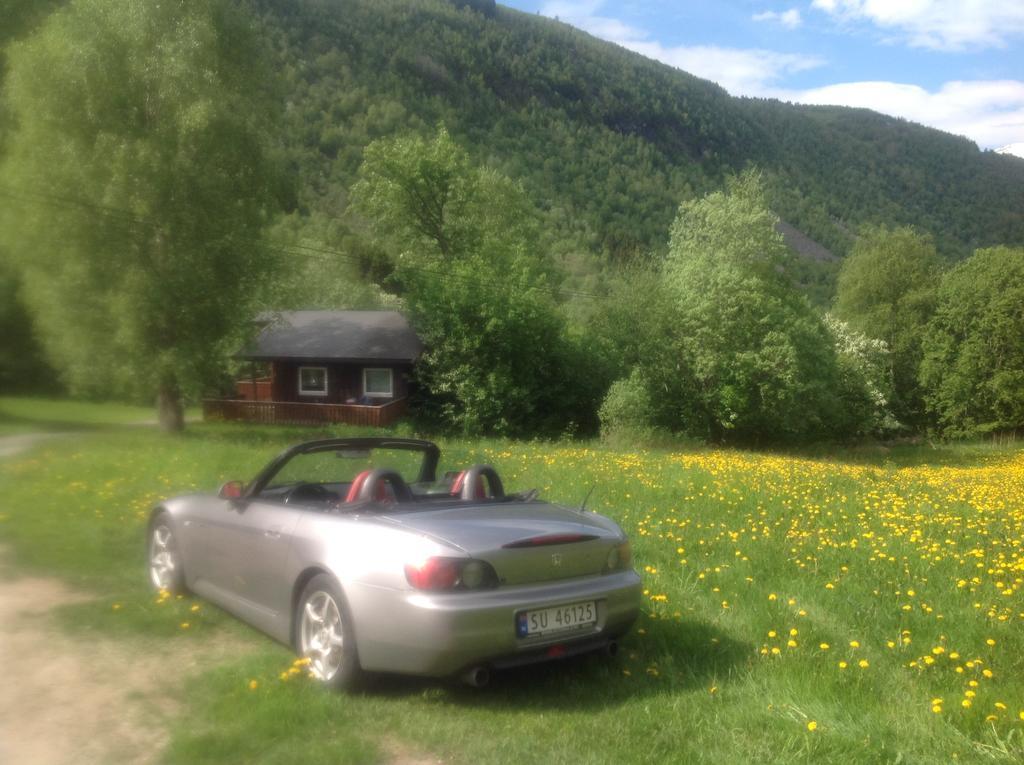 Eidsdal Camping Og Feriehus Екстер'єр фото